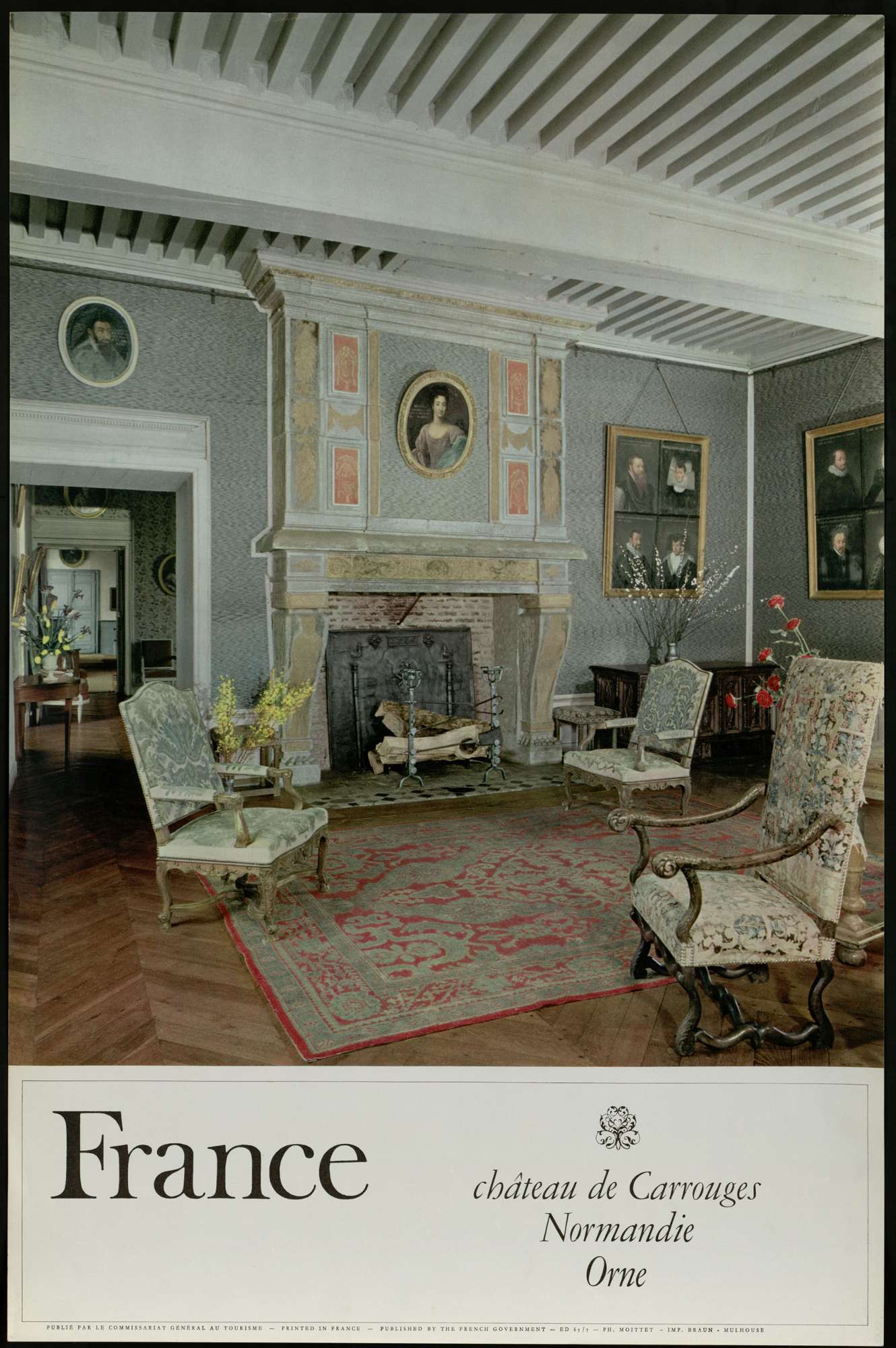 Une affiche contenant une photo de la vue intérieure d'un salon du château de Carrouges; le mot "France" apparaît en dessous puis en plus petit est inscrit "château de Carrouges - Normandie - Orne"
